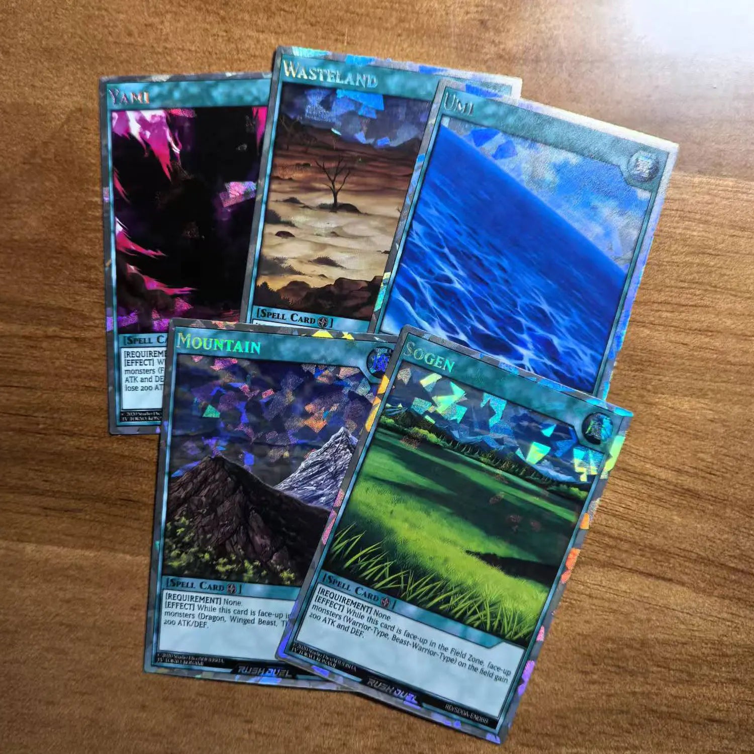 DIY 72Pcs New YU GI OH RUSH DUEL Cards Classical Duel Monster Collection Red&Blue eyes yugioh shiny Holographic Cards in English