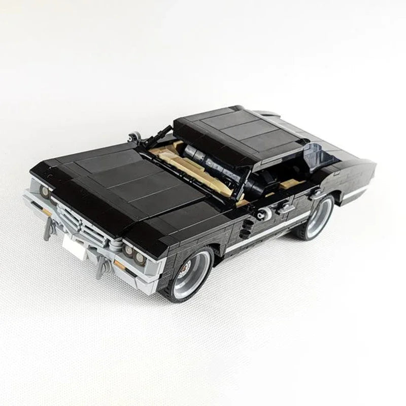 925pcs Moc Classic Movie Vehicles Chevroleted Impala Supernatural Car Building Model Blocks Kids Educational Bricks Toy present