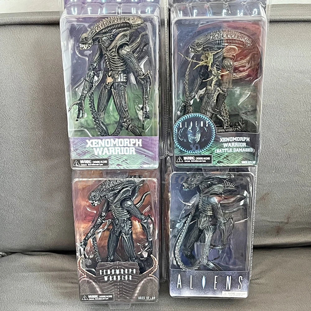 NECA Alien Figure Xenomorph Warrior Battle Damaged Warrior Brown Figure Alien VS Predator Model Toys Joint Doll Birthday Gifts