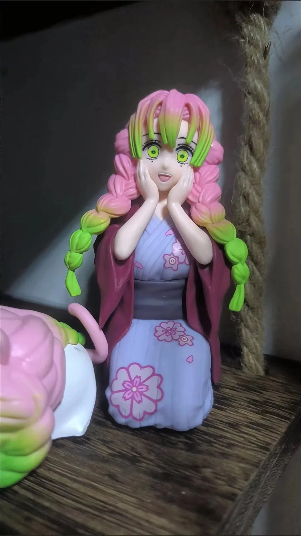 In Stock Sega Original Demon Slayer Kanroji Mitsuri Premium Chokonose Figure Katanakaji No Sato Hen Kawaii Anime Model Toy Gift