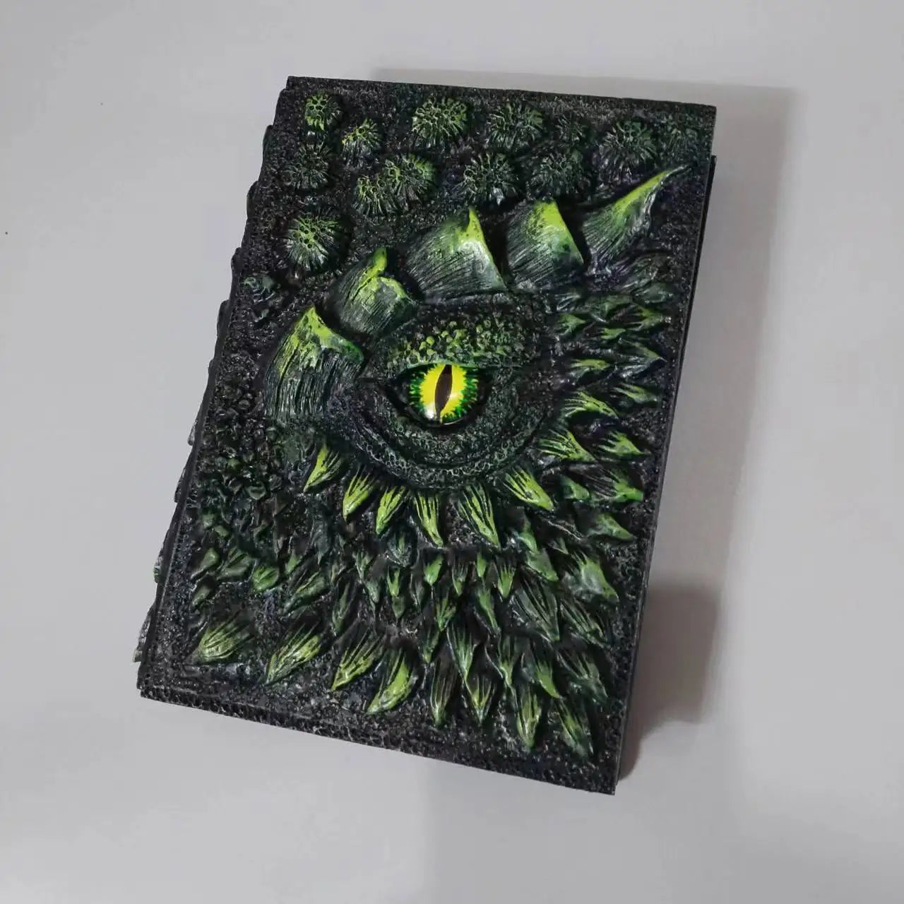 Fashion Vintage Dragon Embossed Resin Cover Travel Diary Notebook Travel Journal A5-Note Book Art 3D Relief Diary Book 1pcs