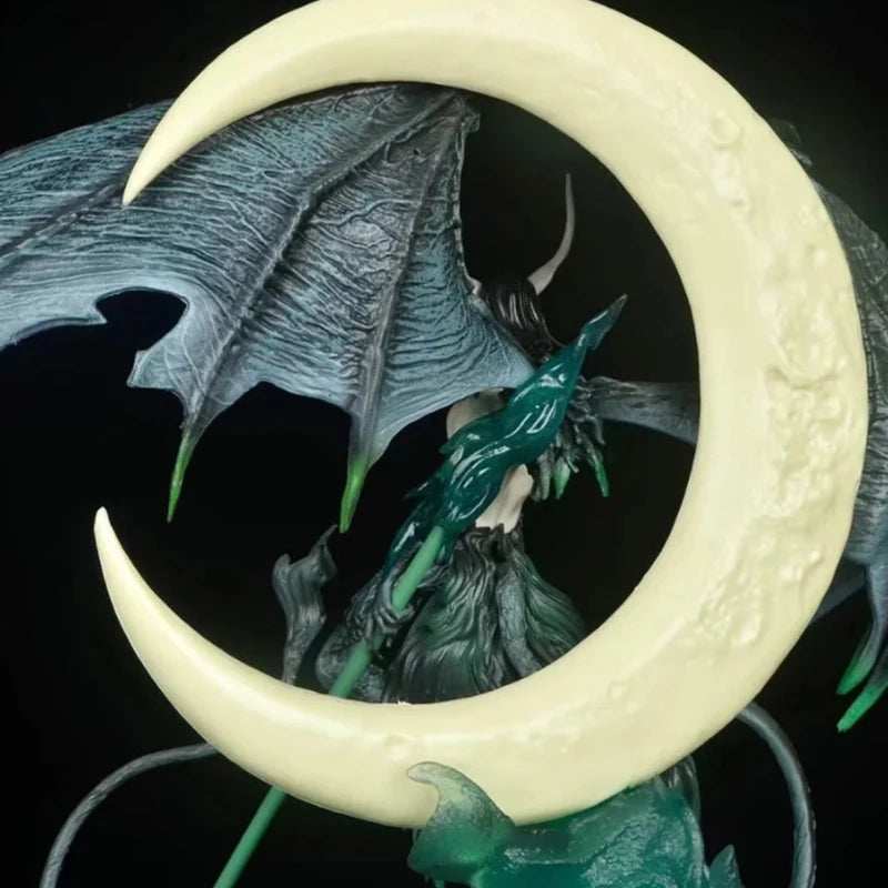 40cm Bleach Figure Ulquiorra Cifer anime Figure Ulquiorra Cifer Figurine With Light PVC GK Statue Figurine Model Doll Toy Gifts