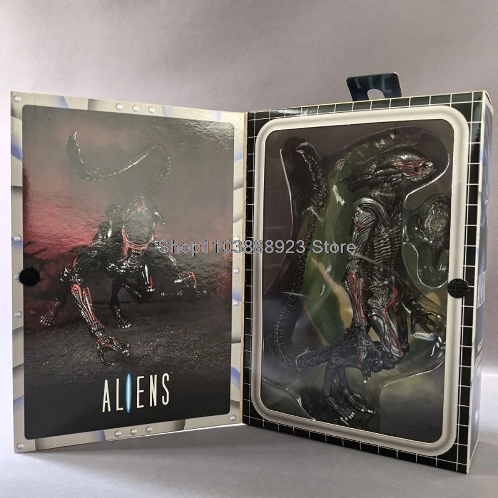Neca Alien Romulus Night Cougar Alien Panther Alien Figure Movie Aliens With Magnetic Attack Parasite Model Gifts Toys