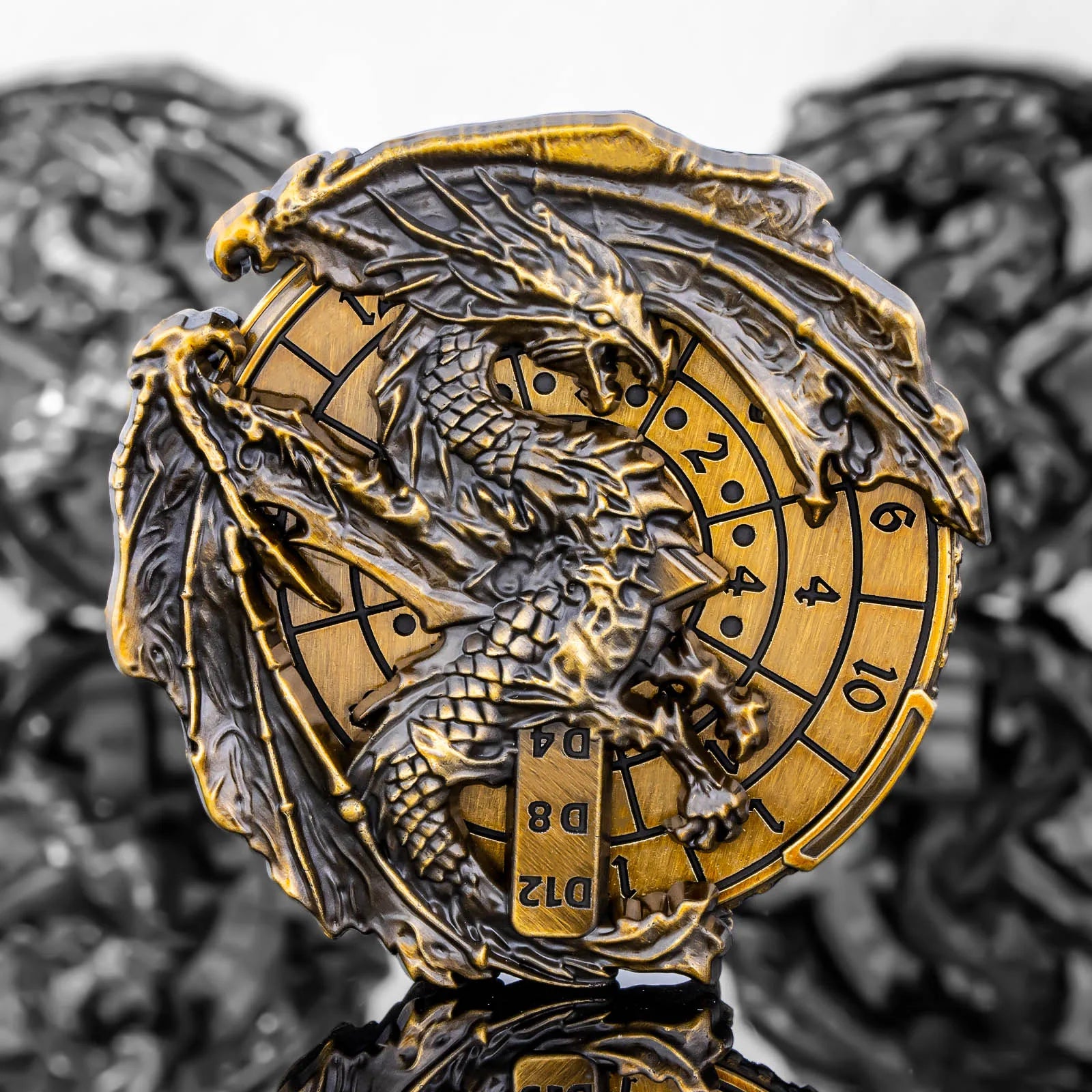 DND 7-in-1 Fingertip Dragon Pattern Wheel Metal Dice RPG Role Playing Dragon and Dungeon Board Game