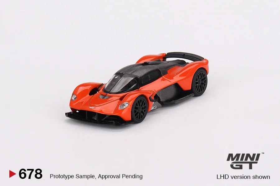MINI GT 1/64 Alloy Model Car Decoration 720 Lamborghini 670  Car Diecast Vehicle Model Toy