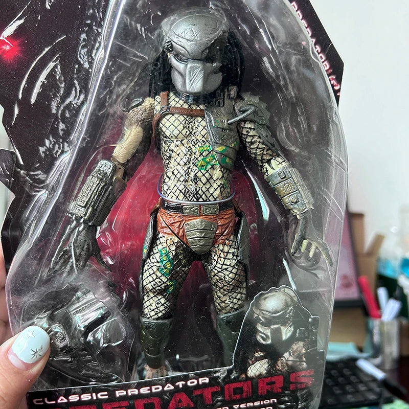 NECA Classic Predator Water City Hunter Warrior Lost Snake Stalker Guardian Jungle Demon Hunter Action Figure Toys Gift For Kids