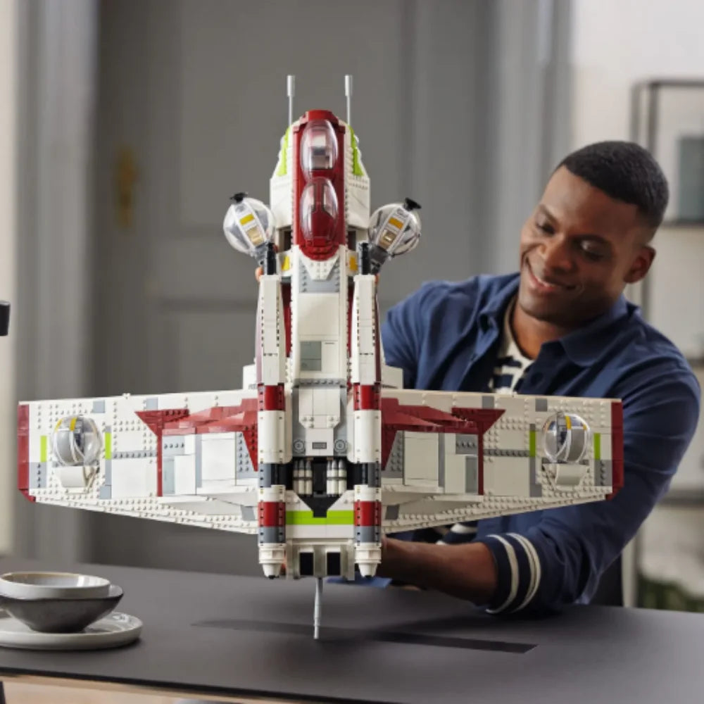 NEW MOC Space Wars UCS Building Blocks Republic Gunship Model 3292PCS Fighter Spaceship Destroyer Bricks Toys For Kids Gifts