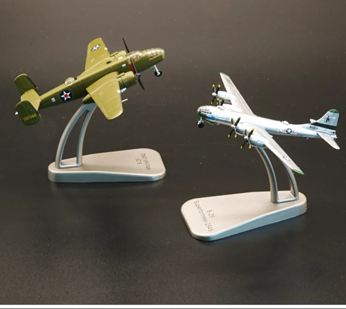 Model B-29 bomber aircraft model, Alloy B-25 Mitchell bomber aircraft model, decorative items, collection gifts