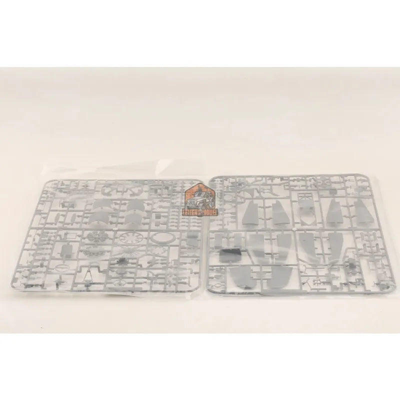 KITTY HAWK KH32016 1/32 Scale WWII U S Navy OS2U Kingfisher Aircraft Assembly plastics model kit