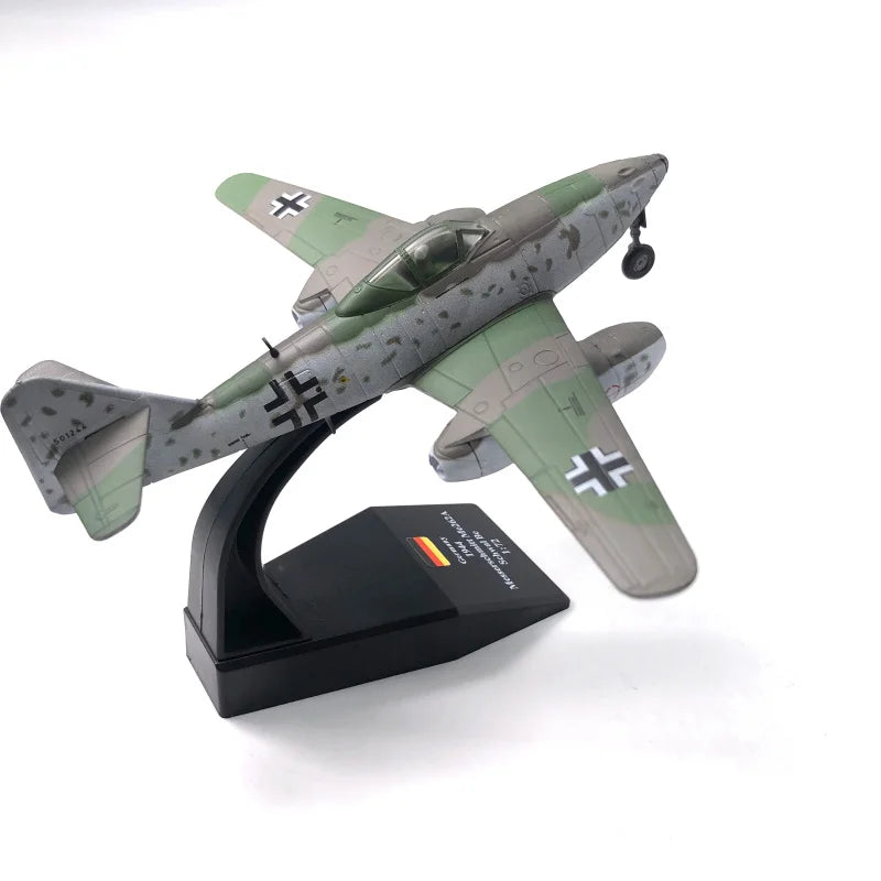 Military WW2 Me-262 Fighter Schwalbe 1:72 Scale Jet Plane Model Collection for Man