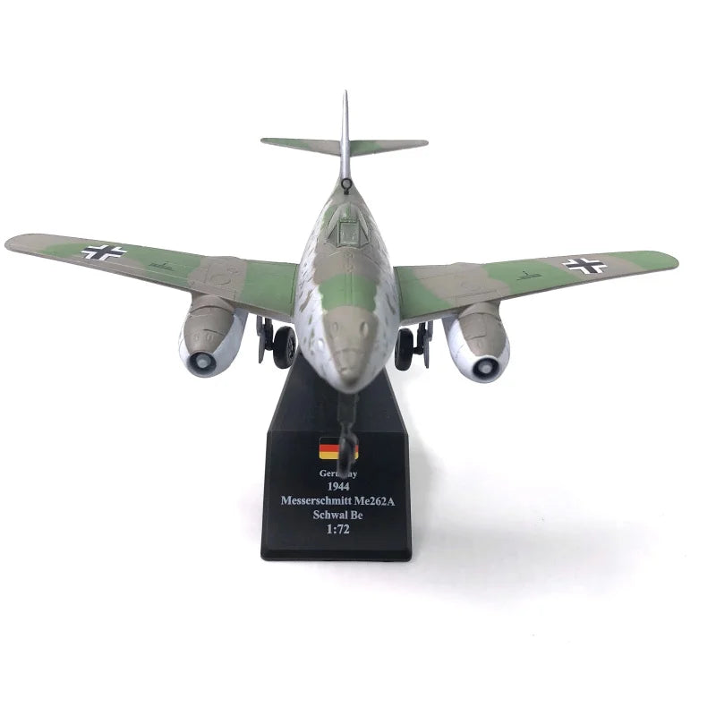 Military WW2 Me-262 Fighter Schwalbe 1:72 Scale Jet Plane Model Collection for Man