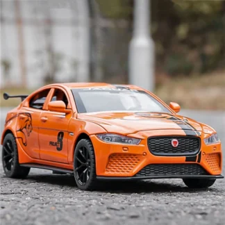 1/18 Jaguar XE SV Project 8 SUV Alloy Sports Car Model Diecast Metal Racing Car Vehicles Model Sound and Light Children Toy Gift 1