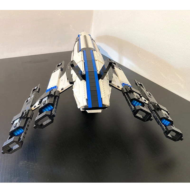 BuildMoc Starships Normandy SR-2 Building Blocks Set For Mass Effect 2 Game Spaceship Fighter Airship Bricks Children Toys Gifts