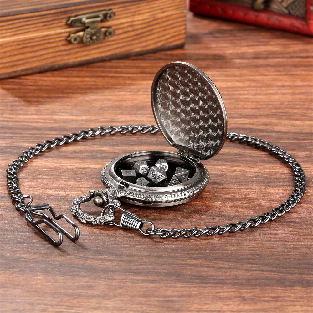 Novel Retro Pocket Watch Case with 7pcs/Set Mini Metal Dices Pendant Pocket Chain Entertainment Antique Style Gift for Men Novel Retro Pocket Watch Case with 7pcs/Set Mini Metal Dices Pendant Pocket Chain Entertainment Antique Style Gift for Men