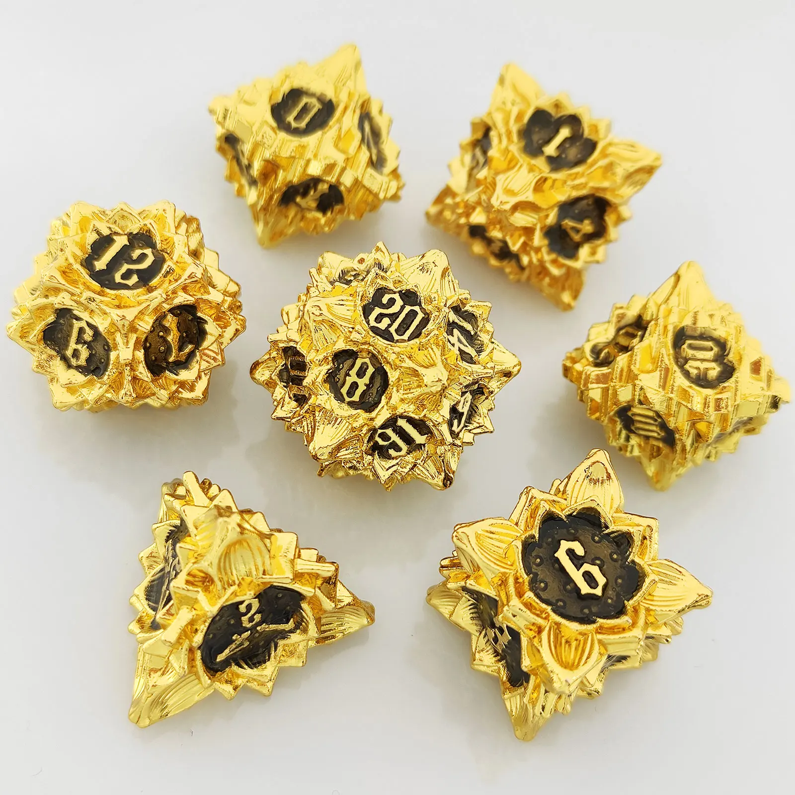 Metal D&D DND Dice Set 7pcs Polyhedral TRPG Table Games Dices Accessory COC Role Playing Dragons D20 D12 D10 D8 D6 D4