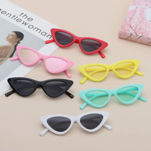 Vintage New Cat Eye Kids Sunglasses Boys Girls Small Triangle Frame Gift Sun Glasses Children Baby